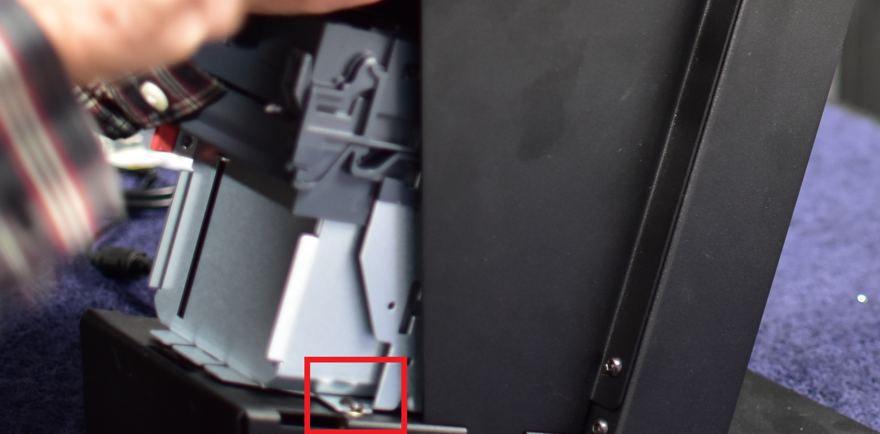 365 - Pico - PicoMarket+ - Riser Screw