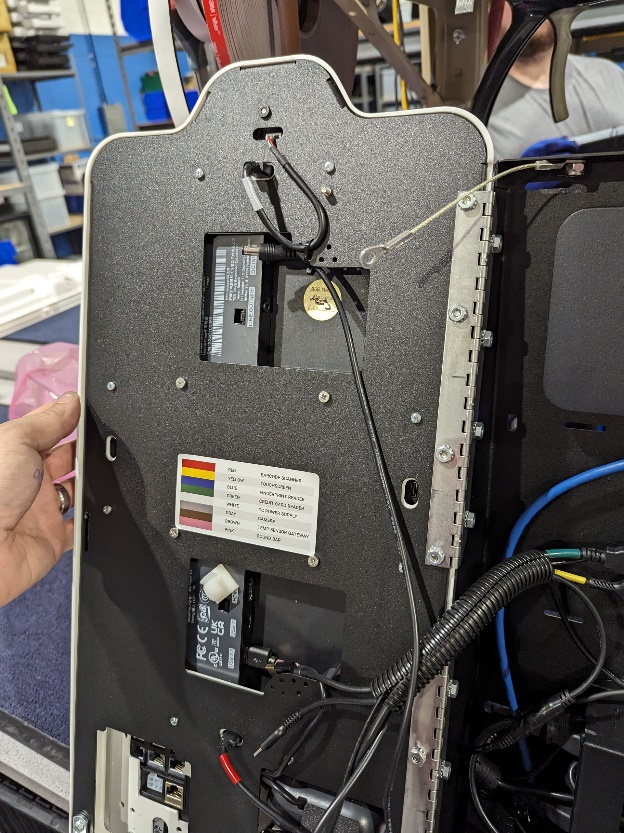 MM6 Mini - door nut removed.jpg