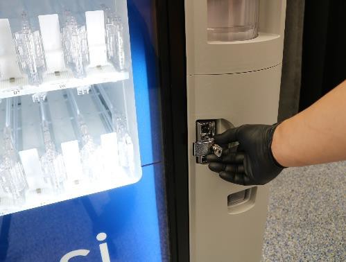 PayPlus Omni - Unlocking electrical cabinet door.jpg