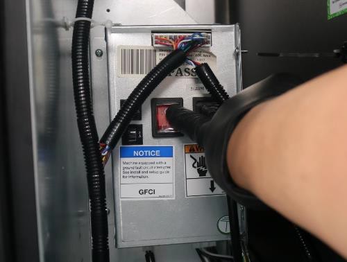 PayPlus Omni - turning off power of unit.jpg