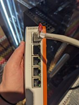 Stockwell - ethernet cable into WAN.png