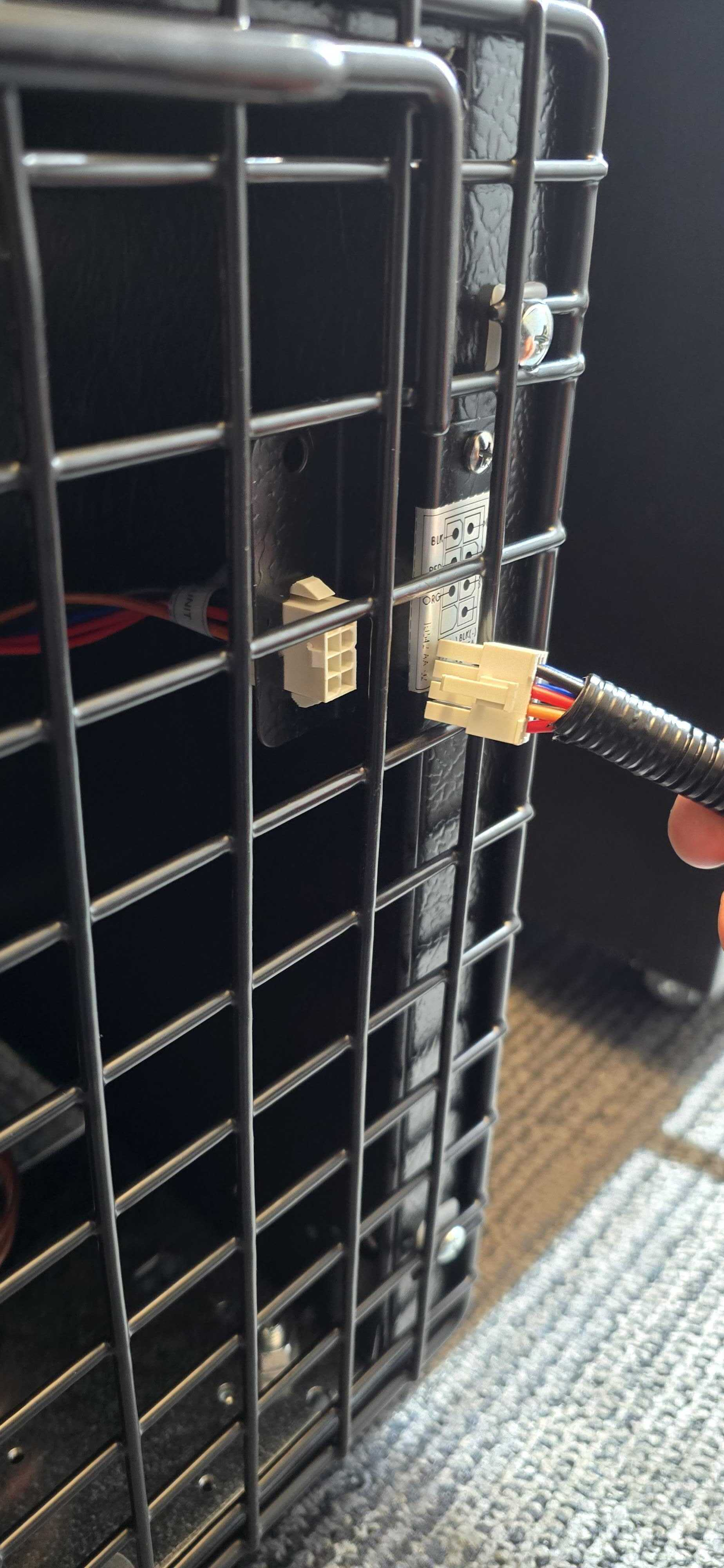 Add-On Ambient Vision - Bridge Cable Termination Location on PicoCooler Vision