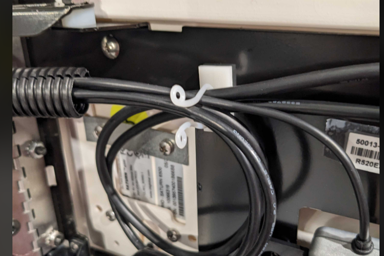 OTI 1UF Castles Swap - MM6 Cable Clip near OTI