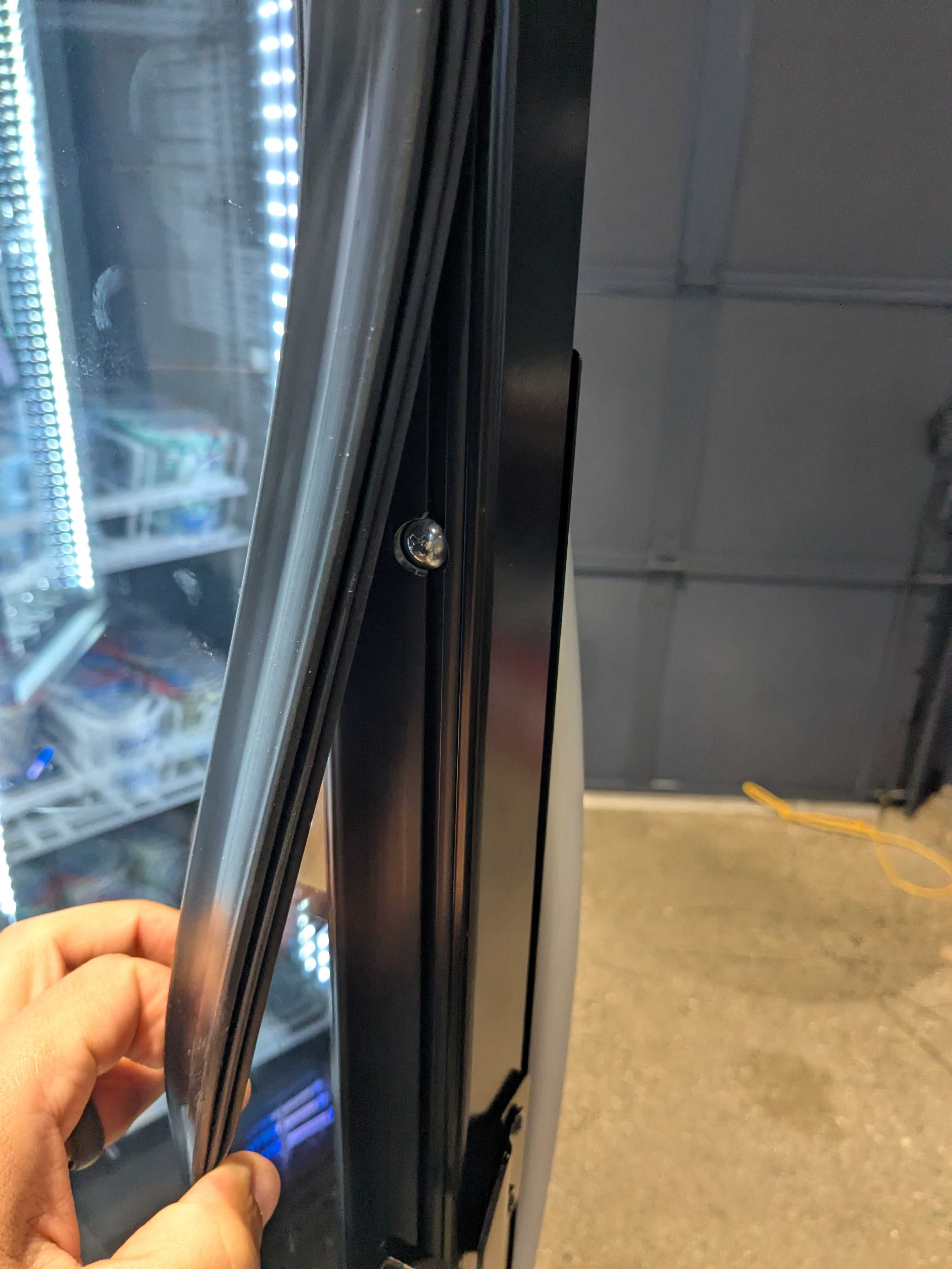 PicoCooler Vision - Remove Door Gasket