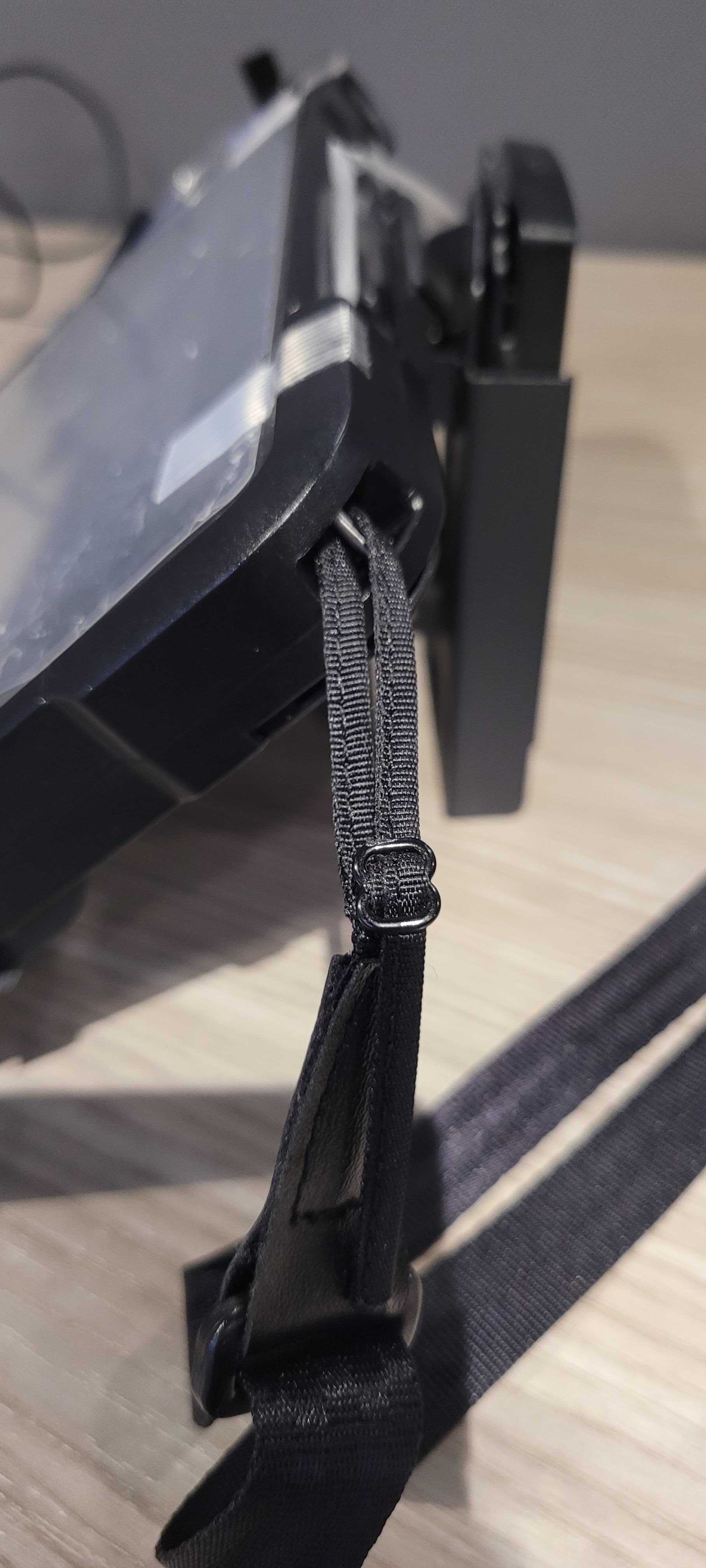 Dining Handheld - Strap Ribbon 2.jpg