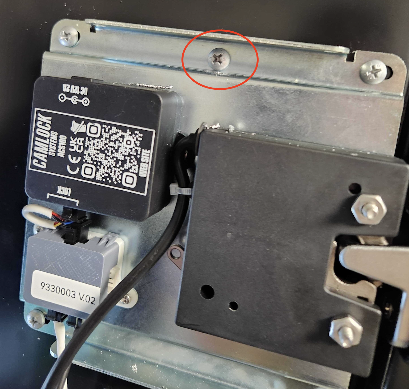 CV Express - Extra Screw Location