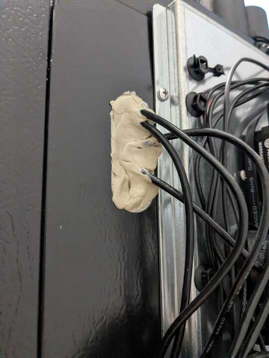 PicoCooler Vision - Camera Cable HVAC Putty