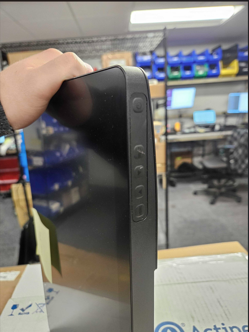 MM6 - Touchscreen - bezel.png
